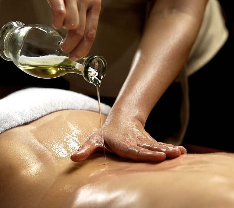 oil-massage-1024x683